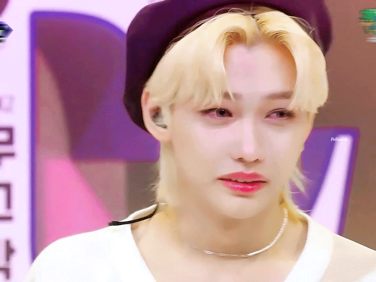 [잡담] 스키즈 필릭스 우는거 한번만 보고 가 | 인스티즈