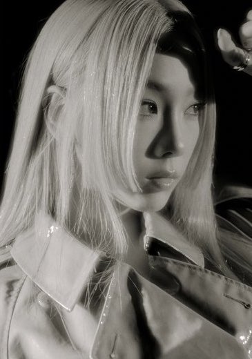 [잡담] 기범님 티저?에 나온 태연이 사진 보고 태연팬들이 설레는 이유 | 인스티즈