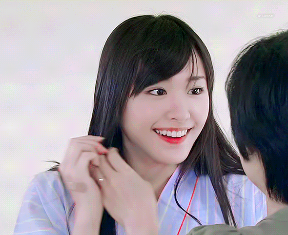 [잡담] 와 아라가키 유이 너무이쁘다 | 인스티즈