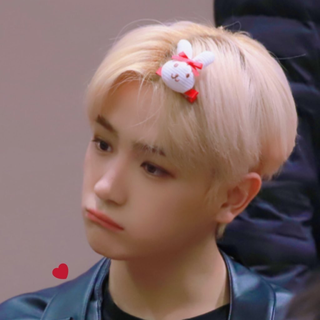 [잡담] 재혀나 너 왜이렇게 귀엽게생겼어? | 인스티즈