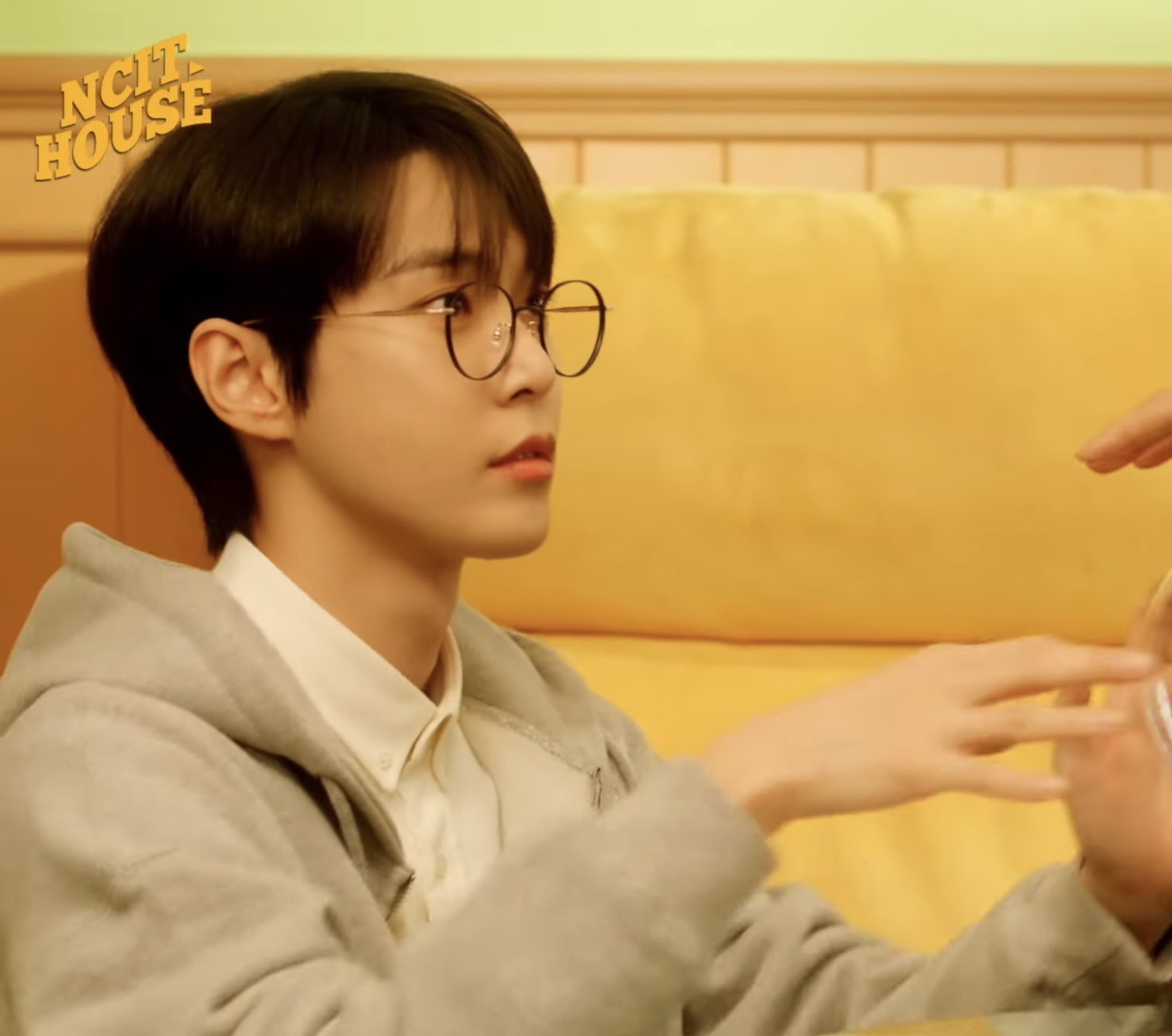 [잡담] 도영 진짜 나 도라버릴거같애...... | 인스티즈