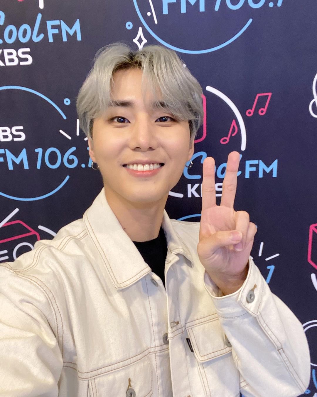 [잡담] 오늘자 영케이 셀카 | 인스티즈