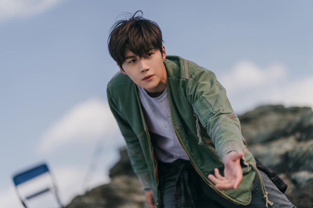 [잡담] 김선호 이번 드라마에서 얼굴 레전드 같아.. | 인스티즈