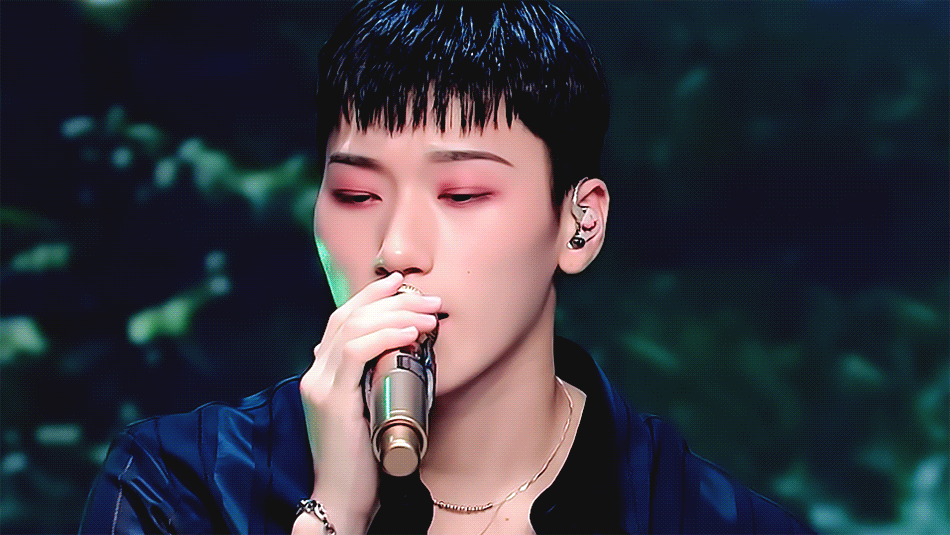 [잡담] 얘 리보라 하면 놀라는데 진짜 노래 잘혀 | 인스티즈