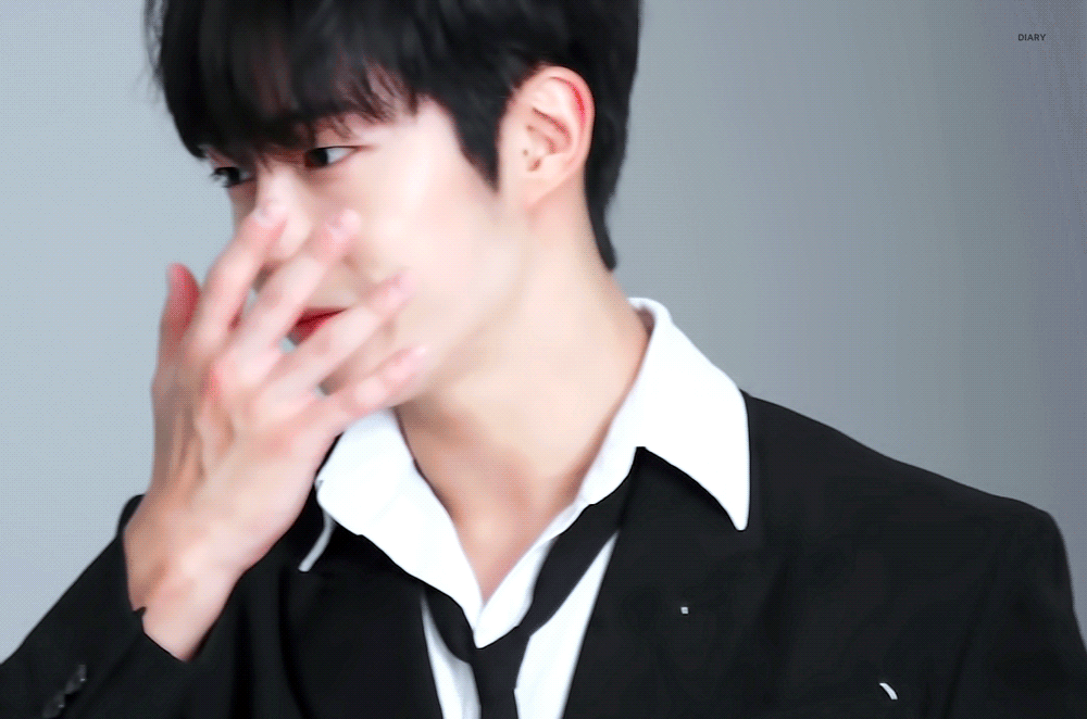 [잡담] 손에 오만원 꼬옥 쥐어주고싶다 | 인스티즈