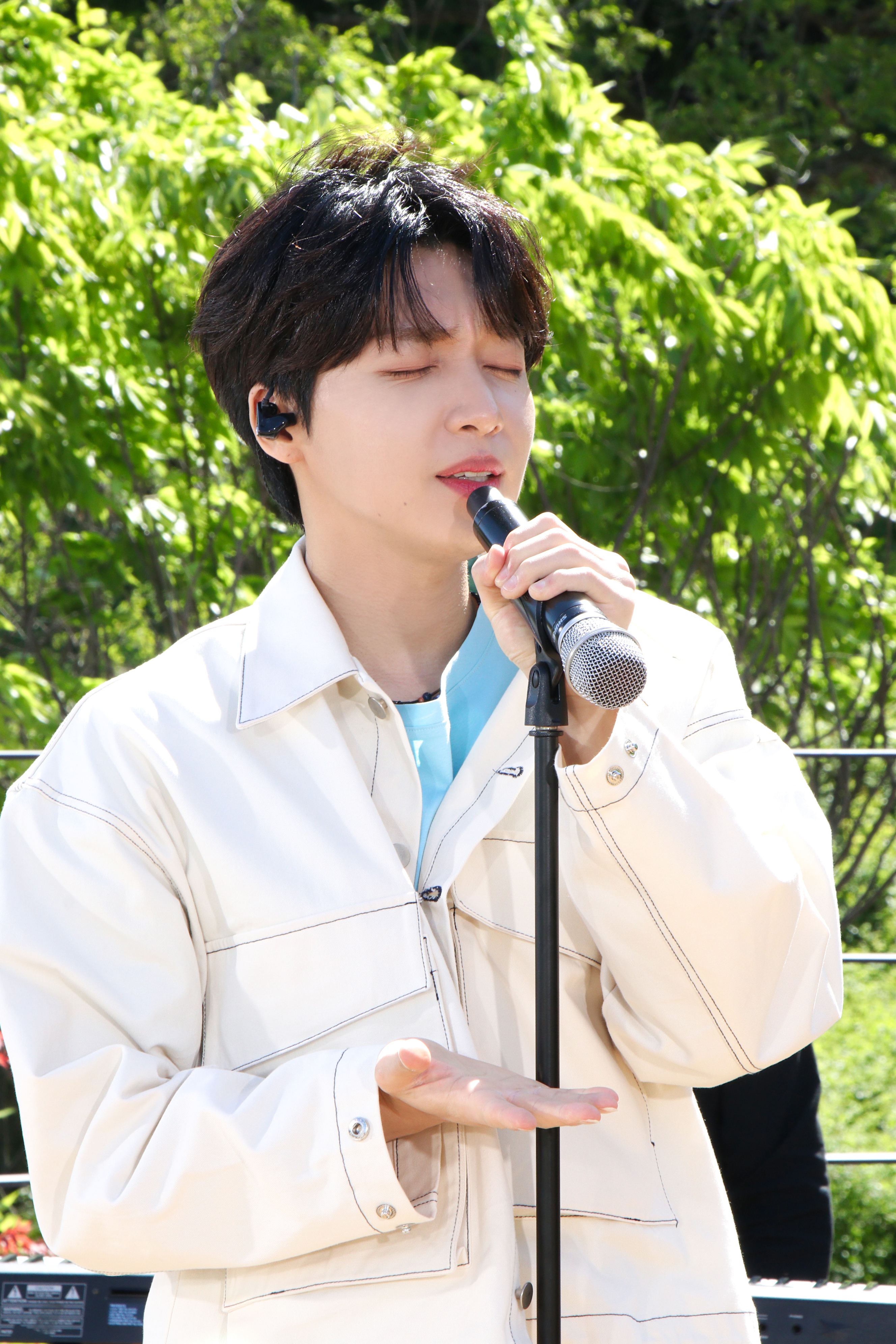 [잡담] 이 사진의 이상한점을 찾으시오 | 인스티즈