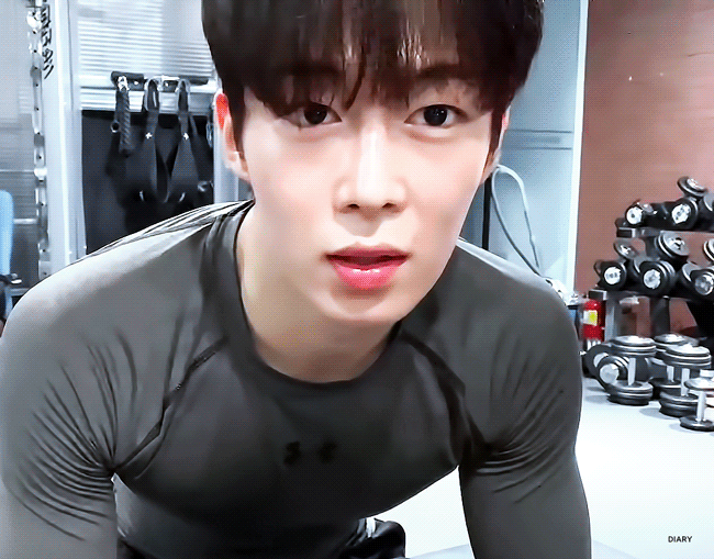 [잡담] 운동 하러 가야하는데... | 인스티즈