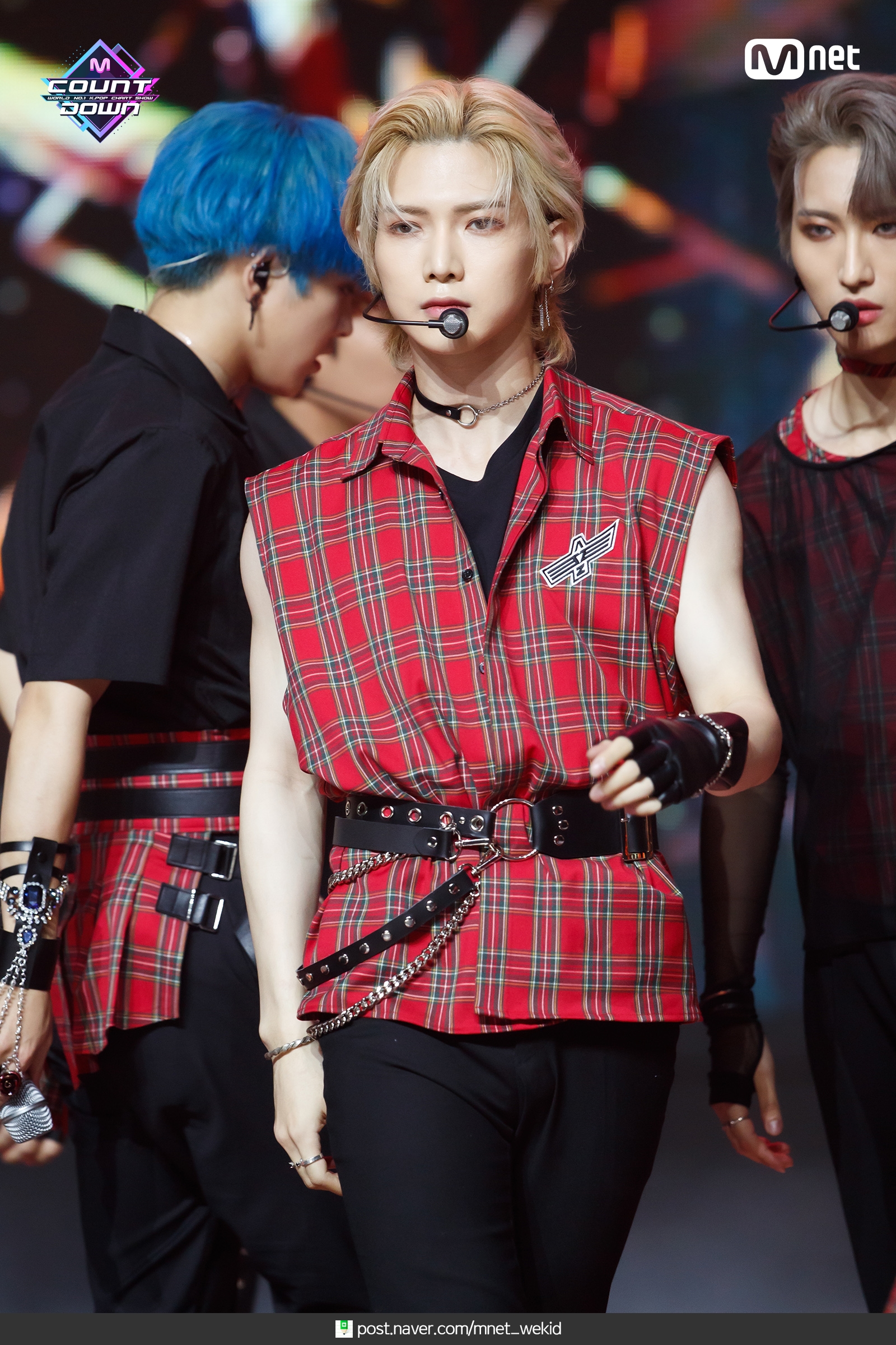 [잡담] 에이티즈 캐캐체 ❤🖤 | 인스티즈