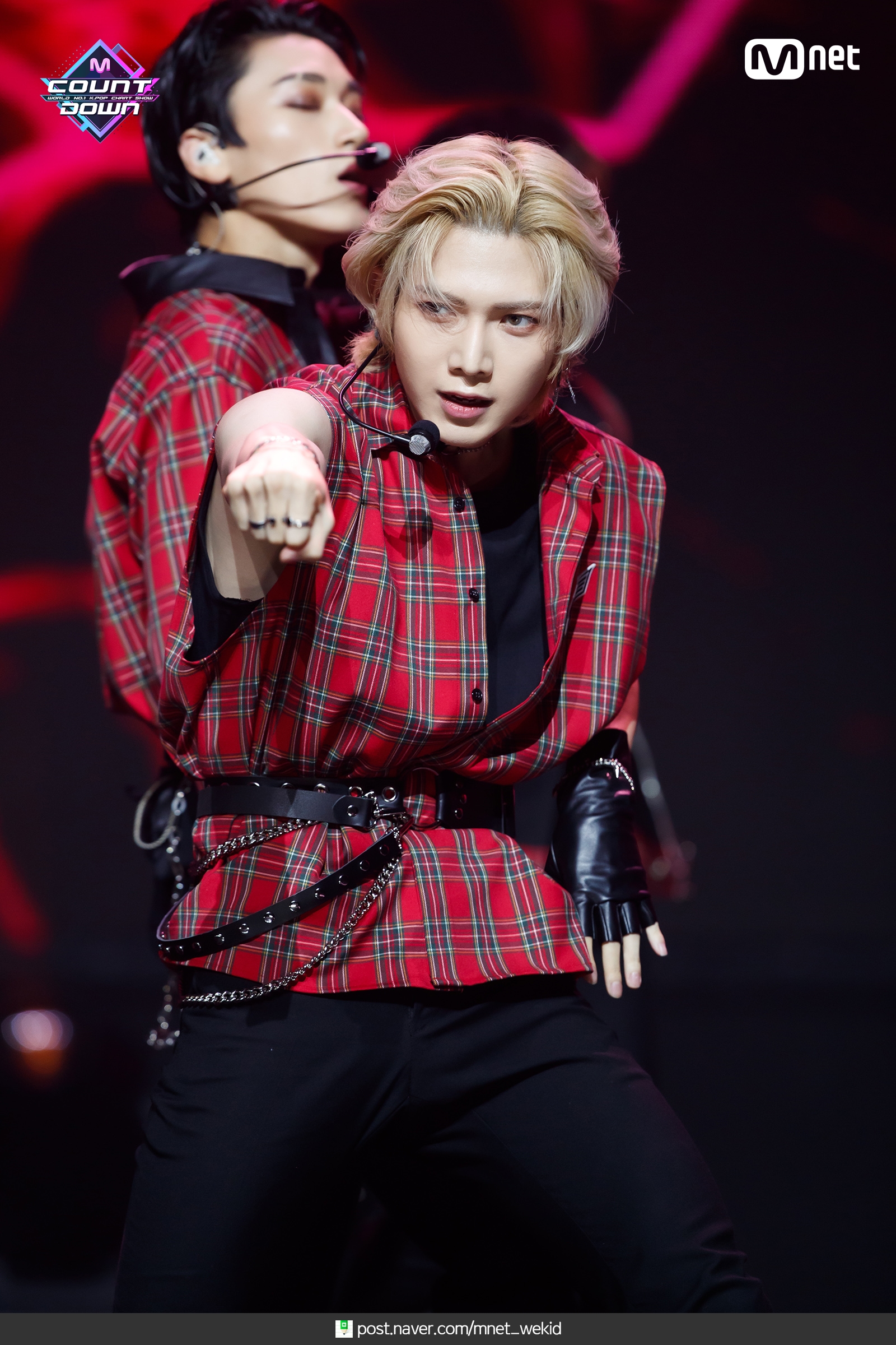 [잡담] 에이티즈 캐캐체 ❤🖤 | 인스티즈