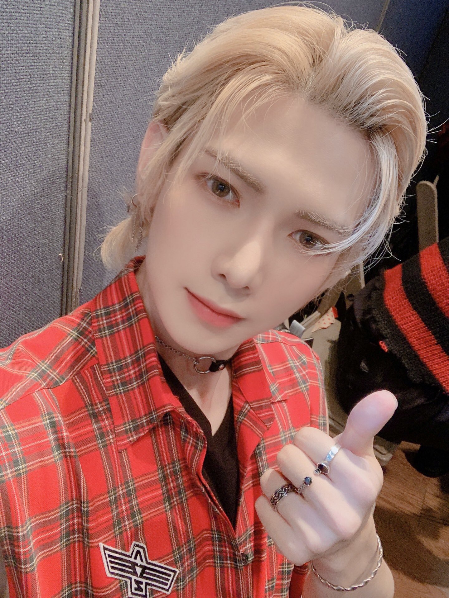 [잡담] 에이티즈 캐캐체 ❤🖤 | 인스티즈