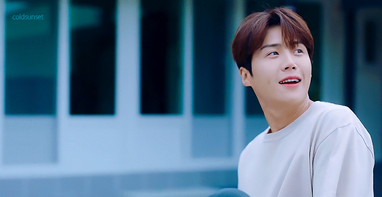 [잡담] 김선호 포카리스웨트 광고 안 찍어? | 인스티즈