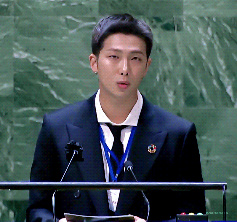 [잡담] 왜 합성이 진짜를 못따라가는지 방탄 알엠보니 알겠닼ㅋㅋㅋㅋㅋㅋㅋ | 인스티즈