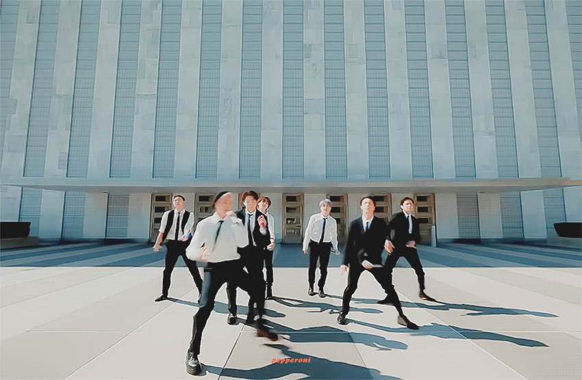 [잡담] 방탄 제이홉 베레모 너무 잘어울려 | 인스티즈