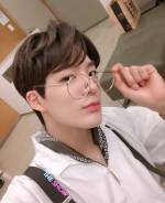 [잡담] 아무리봐도 제노는 사모예드같아... 제노는 사실 사모예드가 아닐까...?? | 인스티즈