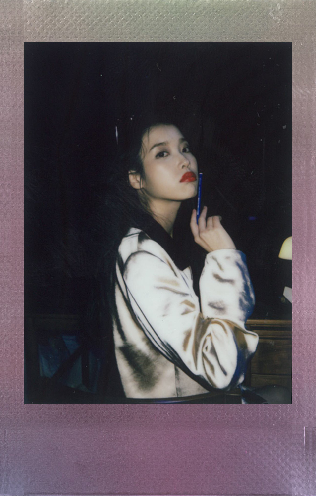 [잡담] 아이유 폴라로이드 사진 모음 | 인스티즈