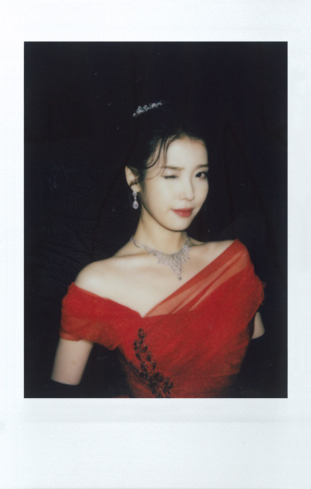 [잡담] 아이유 폴라로이드 사진 모음 | 인스티즈