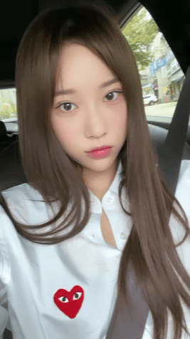 [잡담] 로잘린 고독방 와서 영상이랑 사진 올렸다 ㅋㅋ | 인스티즈