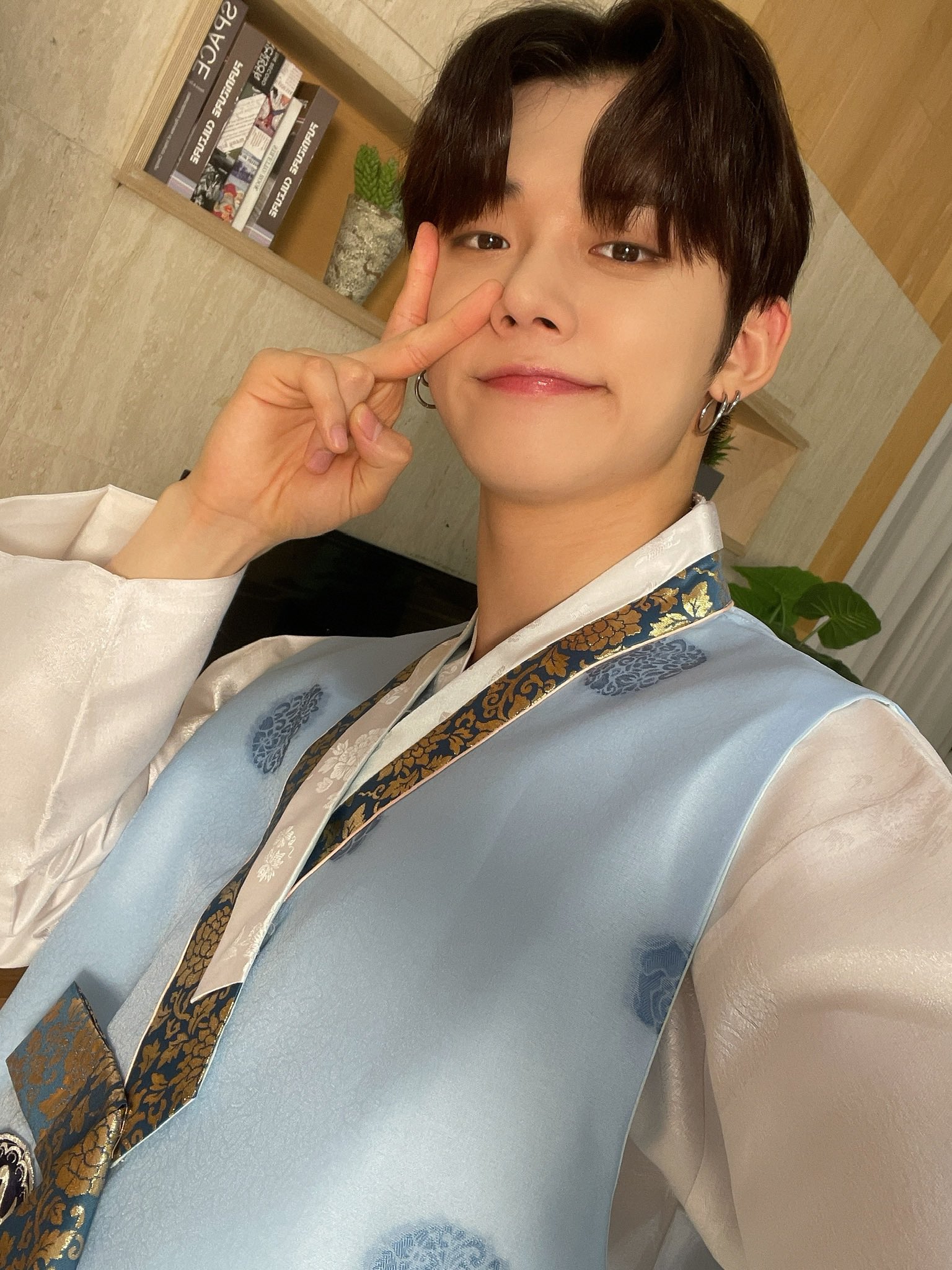 [잡담] 아 최연준 개잘생김 | 인스티즈