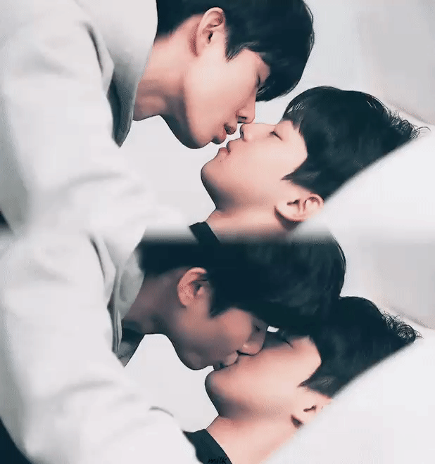 [잡담] 난 시즌1 막화의 키스신을 뛰어넘는곤 힘들다고 생각했거든....(+움짤추가) | 인스티즈