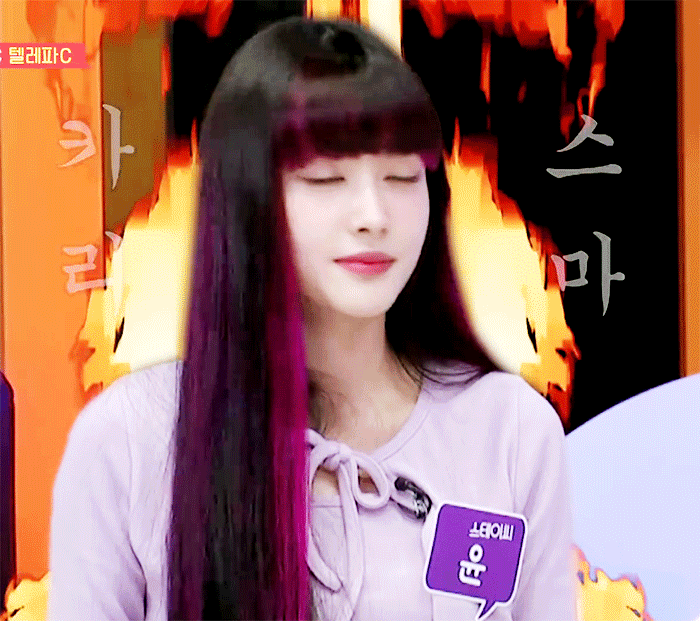 [잡담] 방송에서 자막으로 "카리스마"라고 해놓고 빵실 웃는거 기여움 | 인스티즈