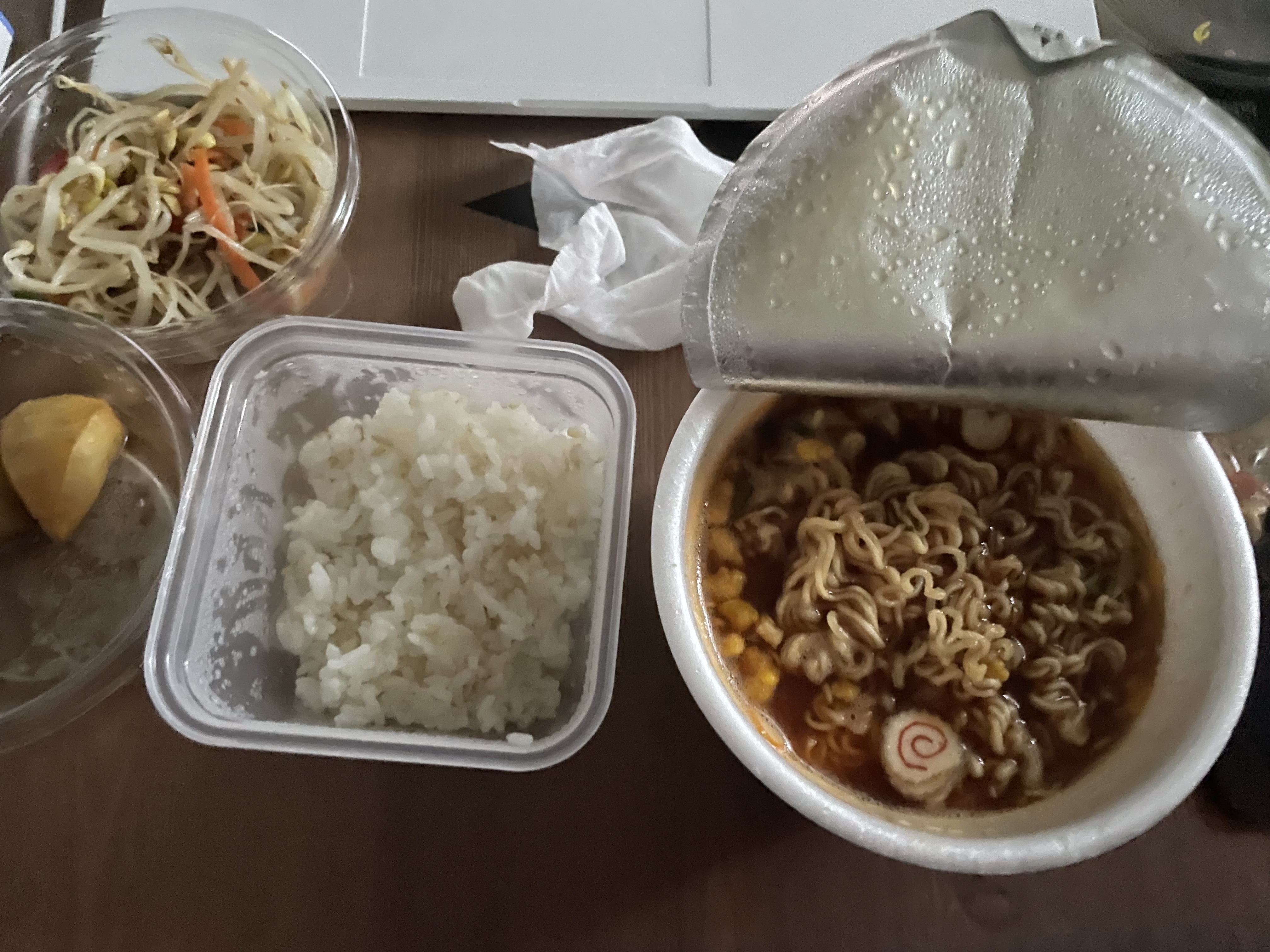 급하게 먹는 한끼,,, | 인스티즈