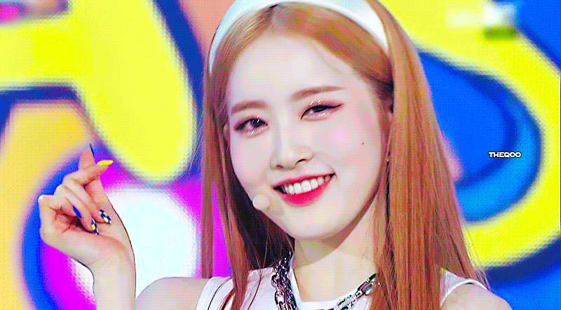 [잡담] 박시은 이번에두 이쁘게 스타일링 하구 나와라 | 인스티즈