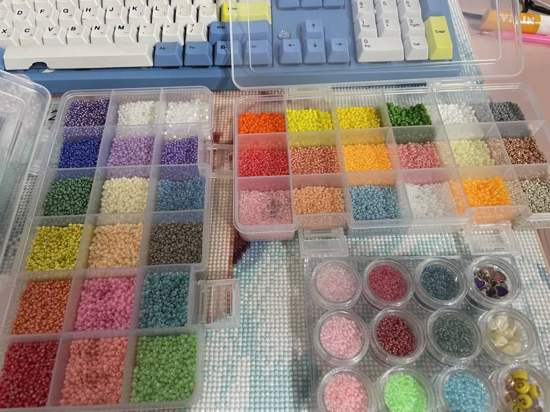 비즈팔찌 색조합 추천해줄 익인이.. | 인스티즈