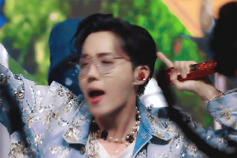 [잡담] 방탄 틴트 선글라스 끼면 슈스력 개오지는 그룹 1위 | 인스티즈