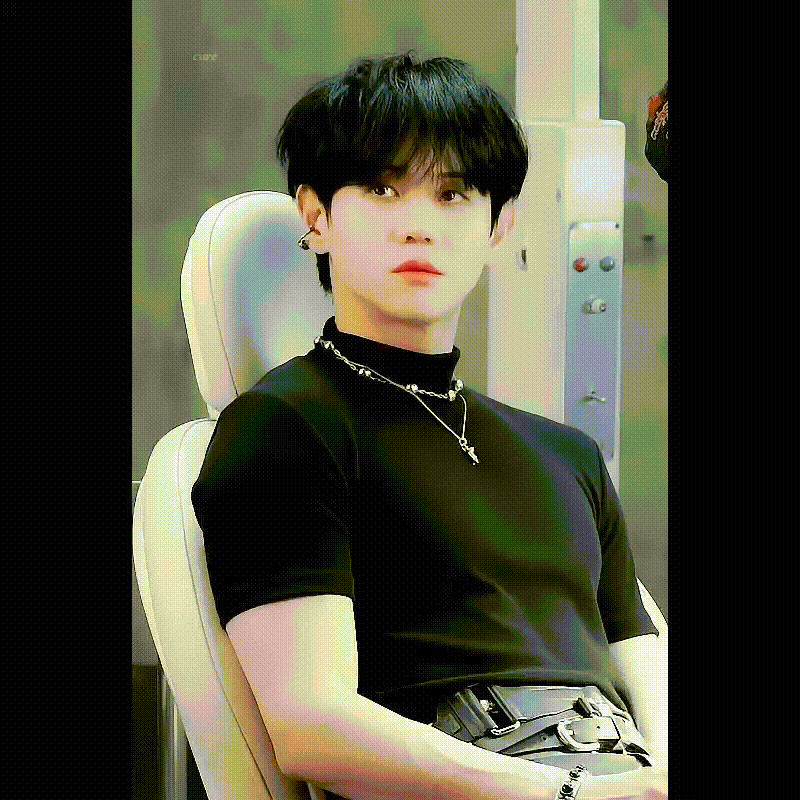 [잡담] 와 아이돌들 볼때마다 매번 자기관리 개쩐다고 느꼈었는데 | 인스티즈