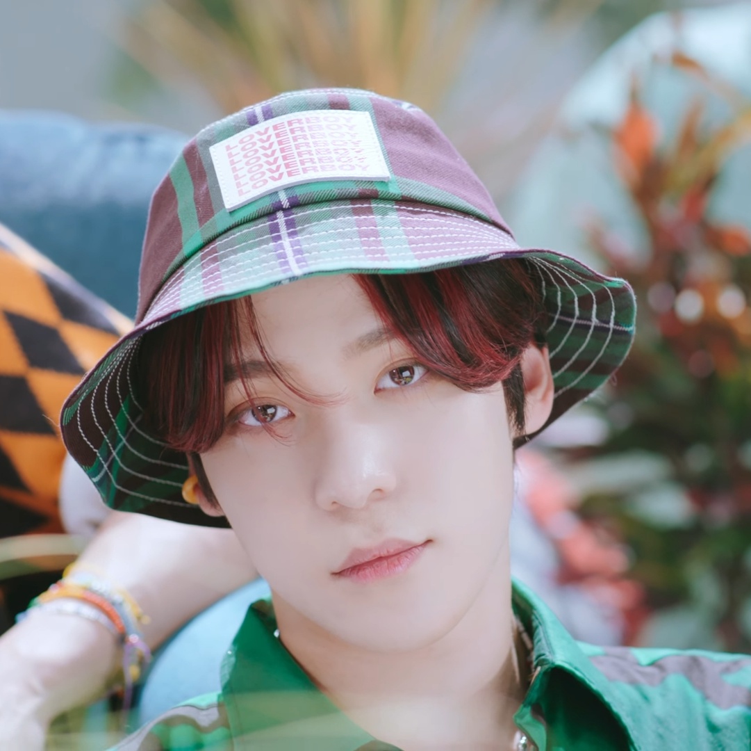 [잡담] 에이티즈 스페셜 티저 뜬 거 너무 예뻐ㅠㅠㅠ🧡🖤 | 인스티즈