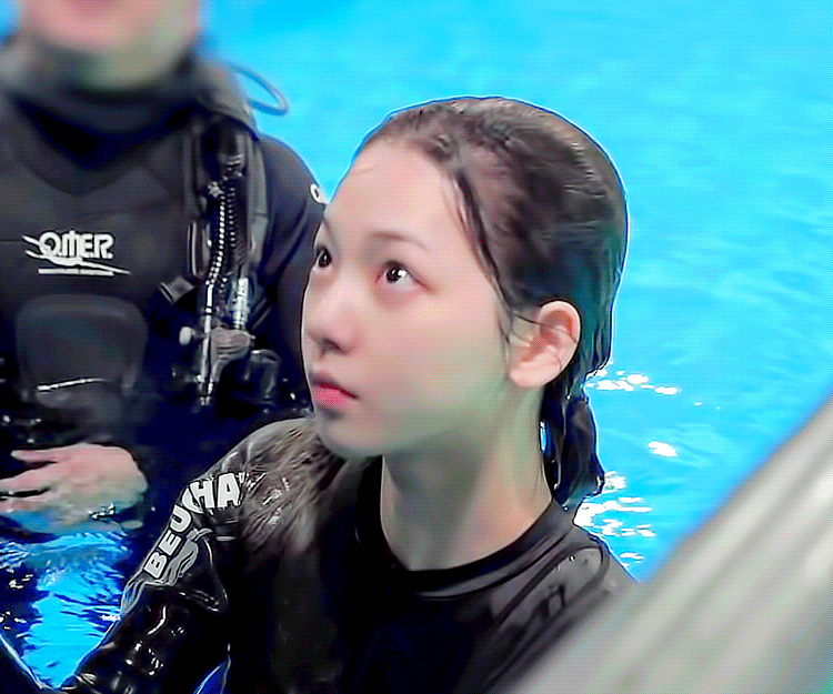 [잡담] 이거 카리나 완전 쌩얼같은데 진짜 이뻐 | 인스티즈