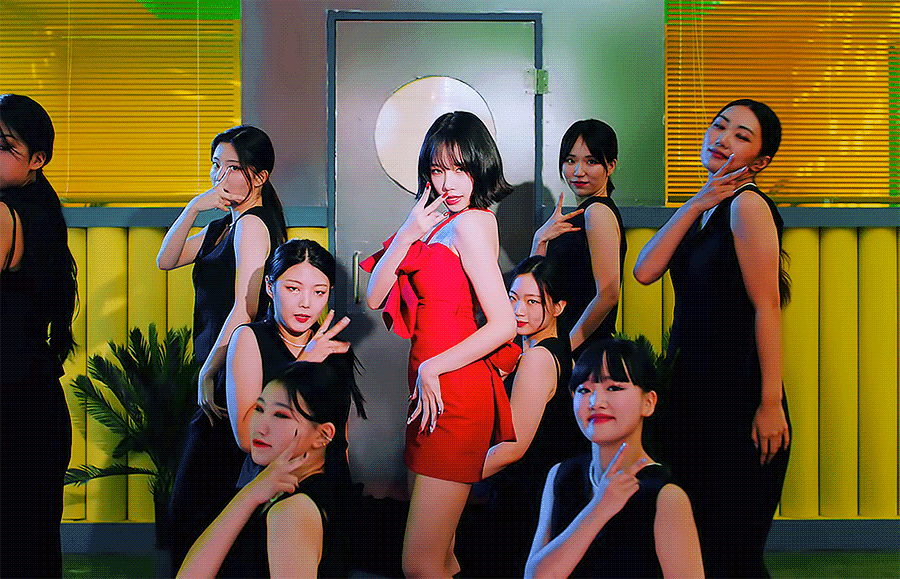 [잡담] 조유리 단발에 빨간원피스 진짜 개잘어울려 | 인스티즈