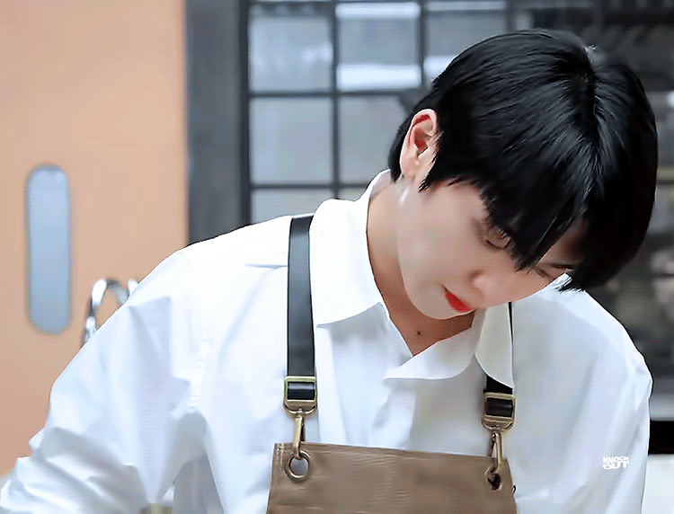 [잡담] 온앤오프 엠케이 요리방송하는데 얼굴봐 | 인스티즈