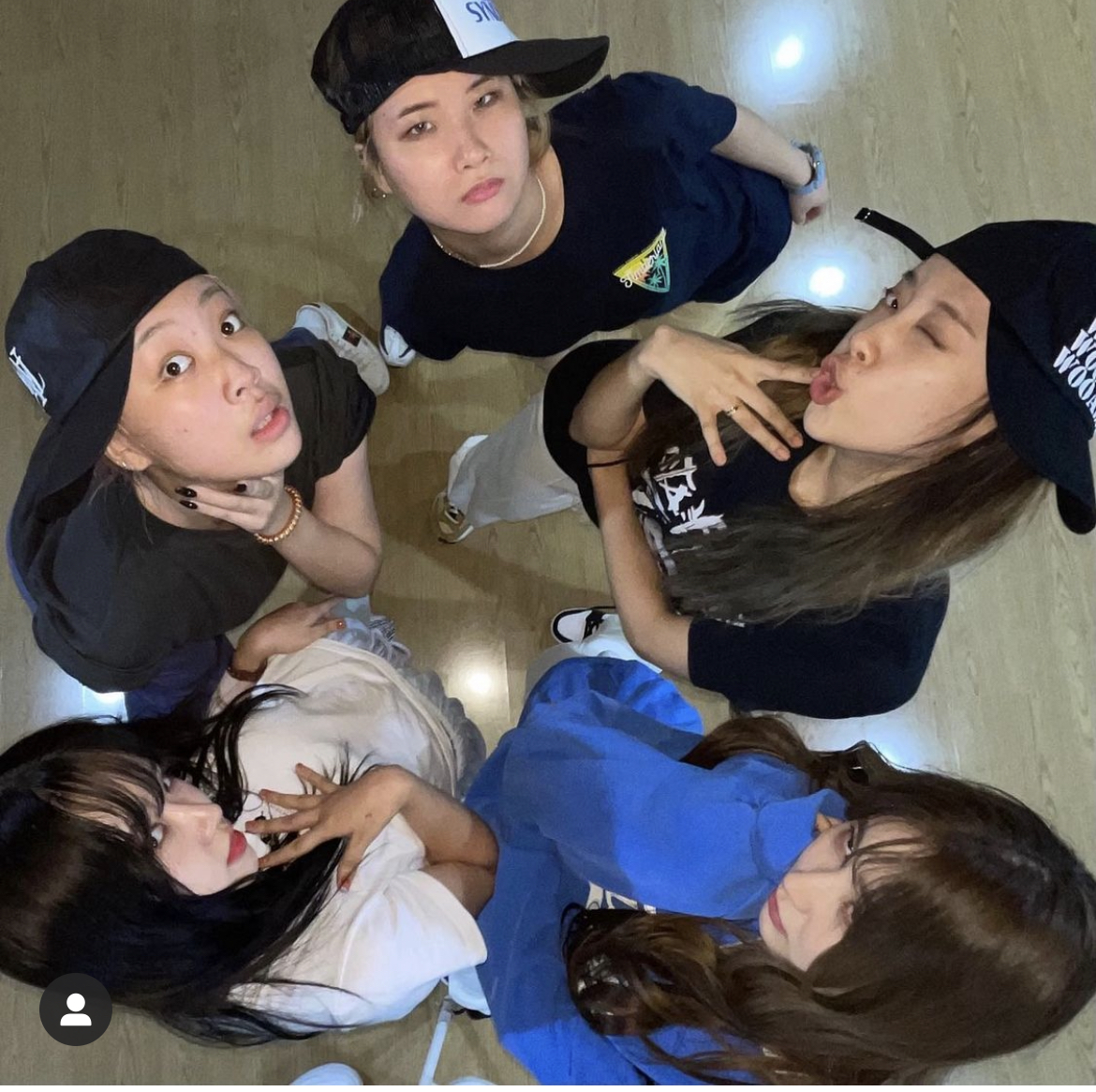 [잡담] 나 이 사진 영지 두명인줄 알았어... | 인스티즈