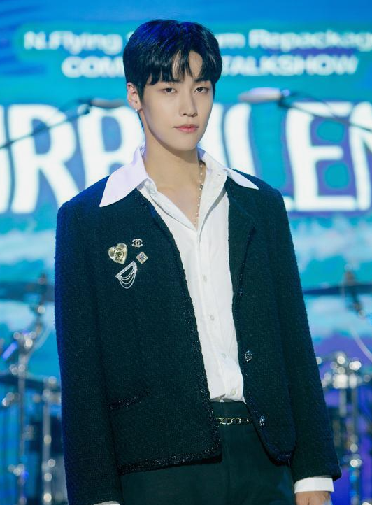 [잡담] 미치따... 나 이승협 사랑하니? 오늘 쇼케 비주얼 먼데 진짜 | 인스티즈