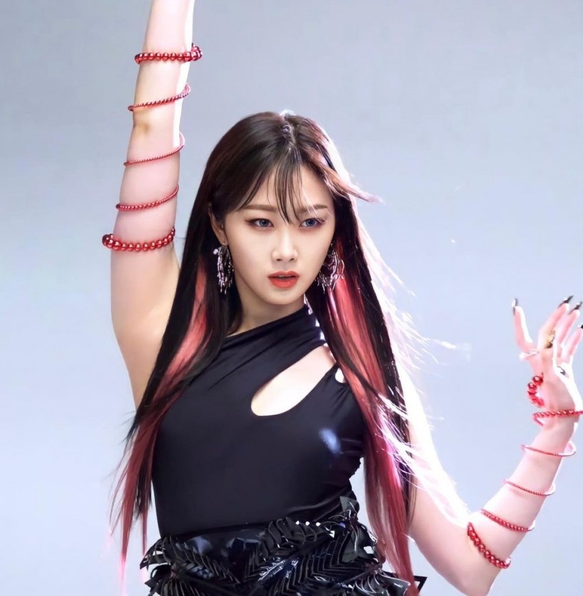 [잡담] 에스파 지젤이 많이 예뻐해줘 좀... 미안 데이터주의^^... | 인스티즈