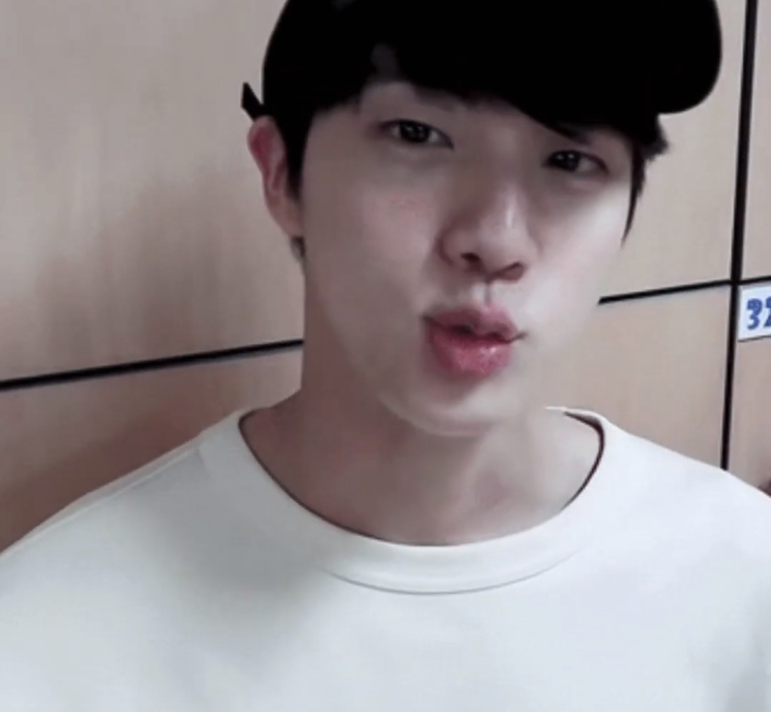 [잡담] 한국 아이돌 잘 몰라서 물어보러 왔어 ㅠㅠ | 인스티즈