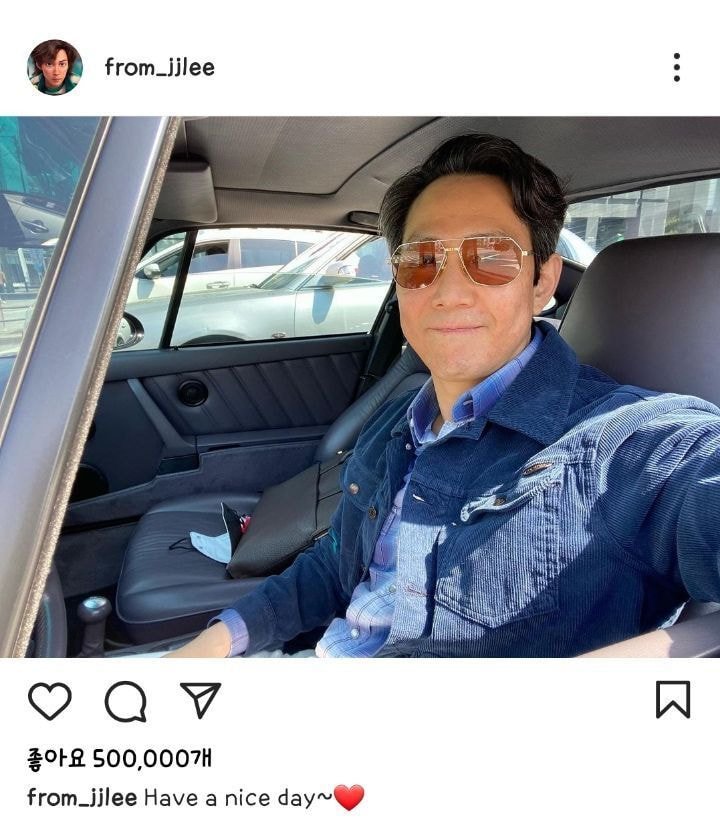 [잡담] 이정재 셀카랑 이정재 스타일리스트가 찍어준 사진 | 인스티즈