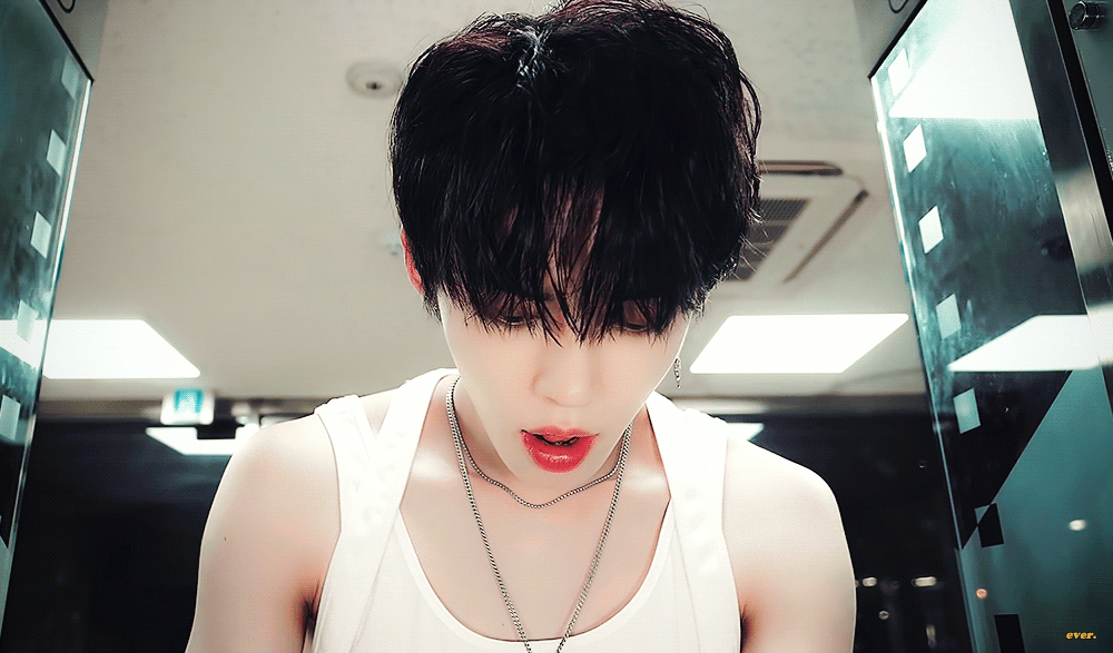 [잡담] 투바투 Trust fund baby 들으니까 서사 한 편 뚝딱 나옴ㅠㅠㅠ | 인스티즈