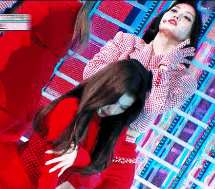 [잡담] 트와 사나 아캔스탑미 활동때 ㄹㅇ 레전드였네 | 인스티즈