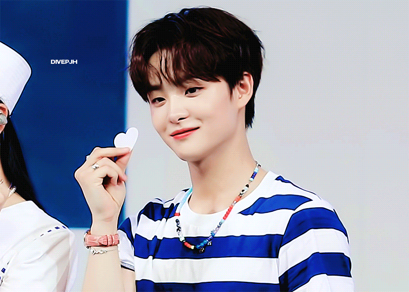 [잡담] 트레저 지훈이 기브러브,냉면 무대 진짜 재미있음 | 인스티즈