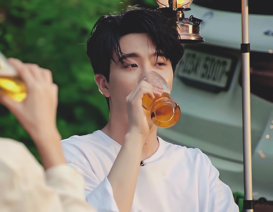 [잡담] 최영재 말랑수달백구같이 생겨서 술 쎈 거 발린다.. | 인스티즈