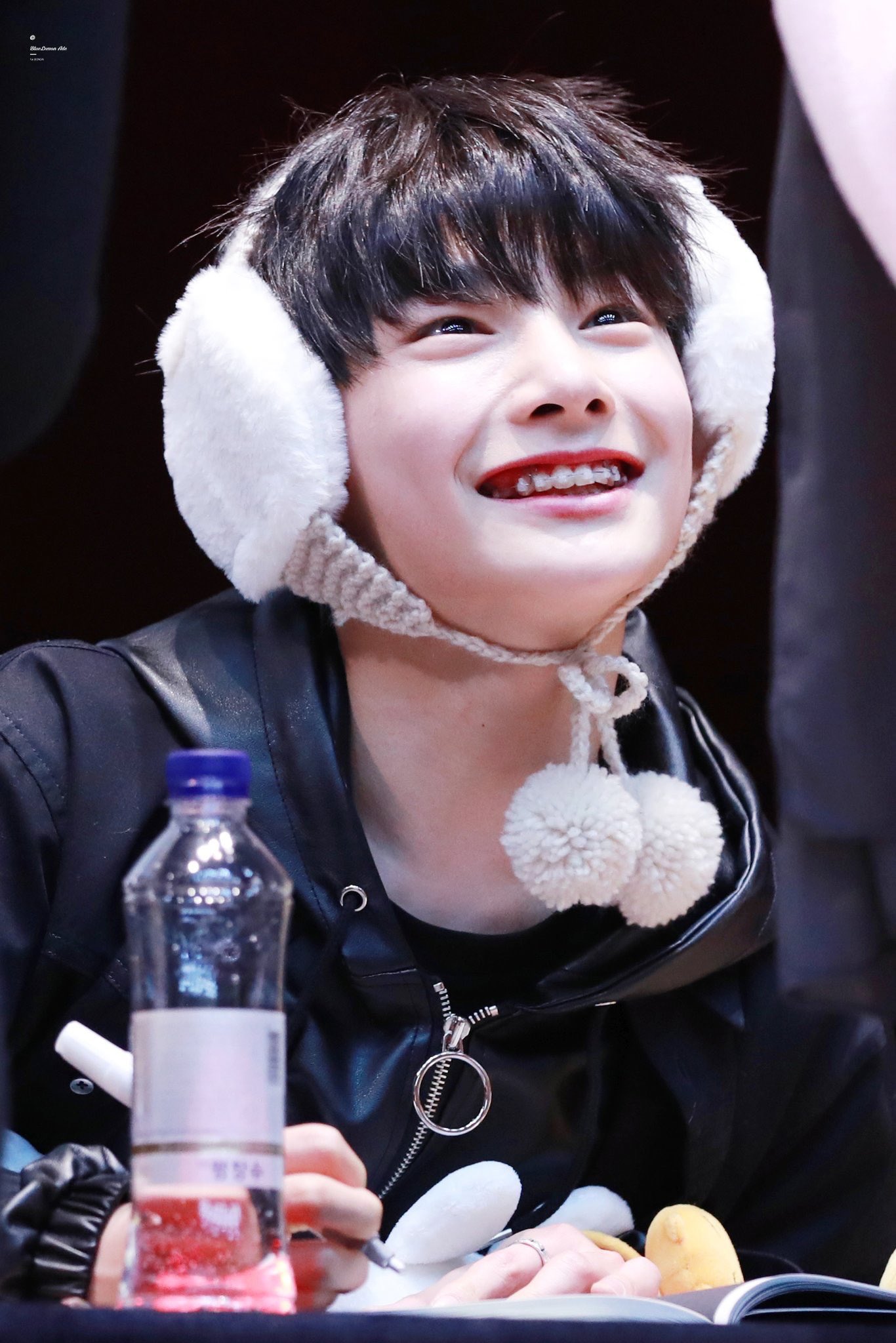 [잡담] 웃을 때 행복해지는 아기빵 | 인스티즈