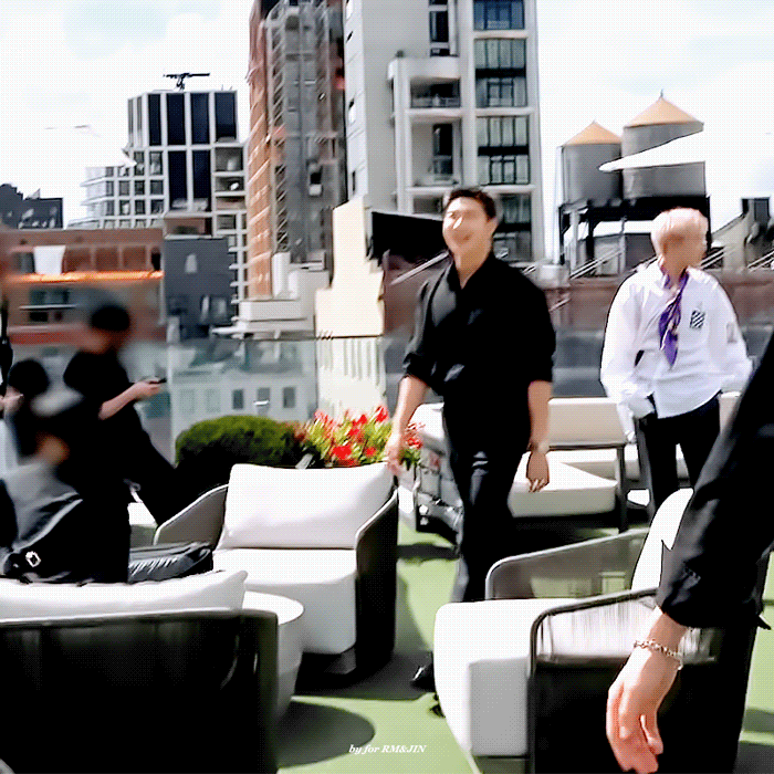 [잡담] 방탄 알엠 피지컬 보고가세효.. | 인스티즈