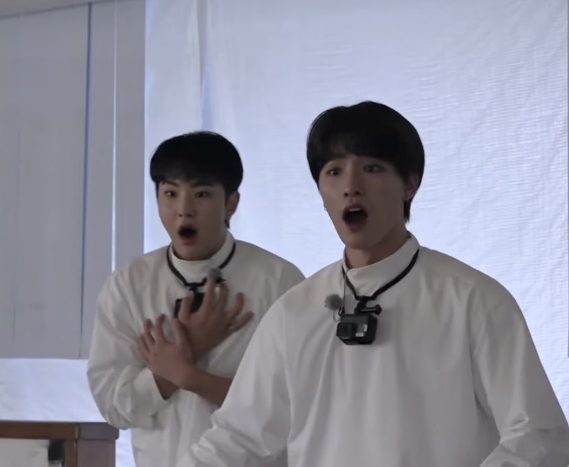 [잡담] 호시디노 약간 미스페레그린에 나오는 아이들같아 | 인스티즈