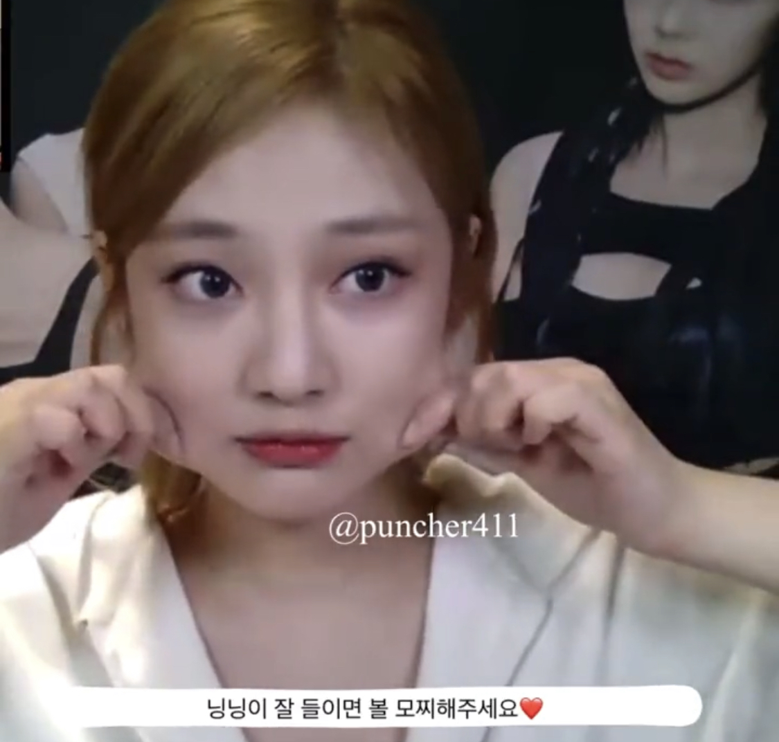 [잡담] 오늘 에스파 영통 샵 안 가서 셀프 메이크업 했는데 미모 오바야 | 인스티즈