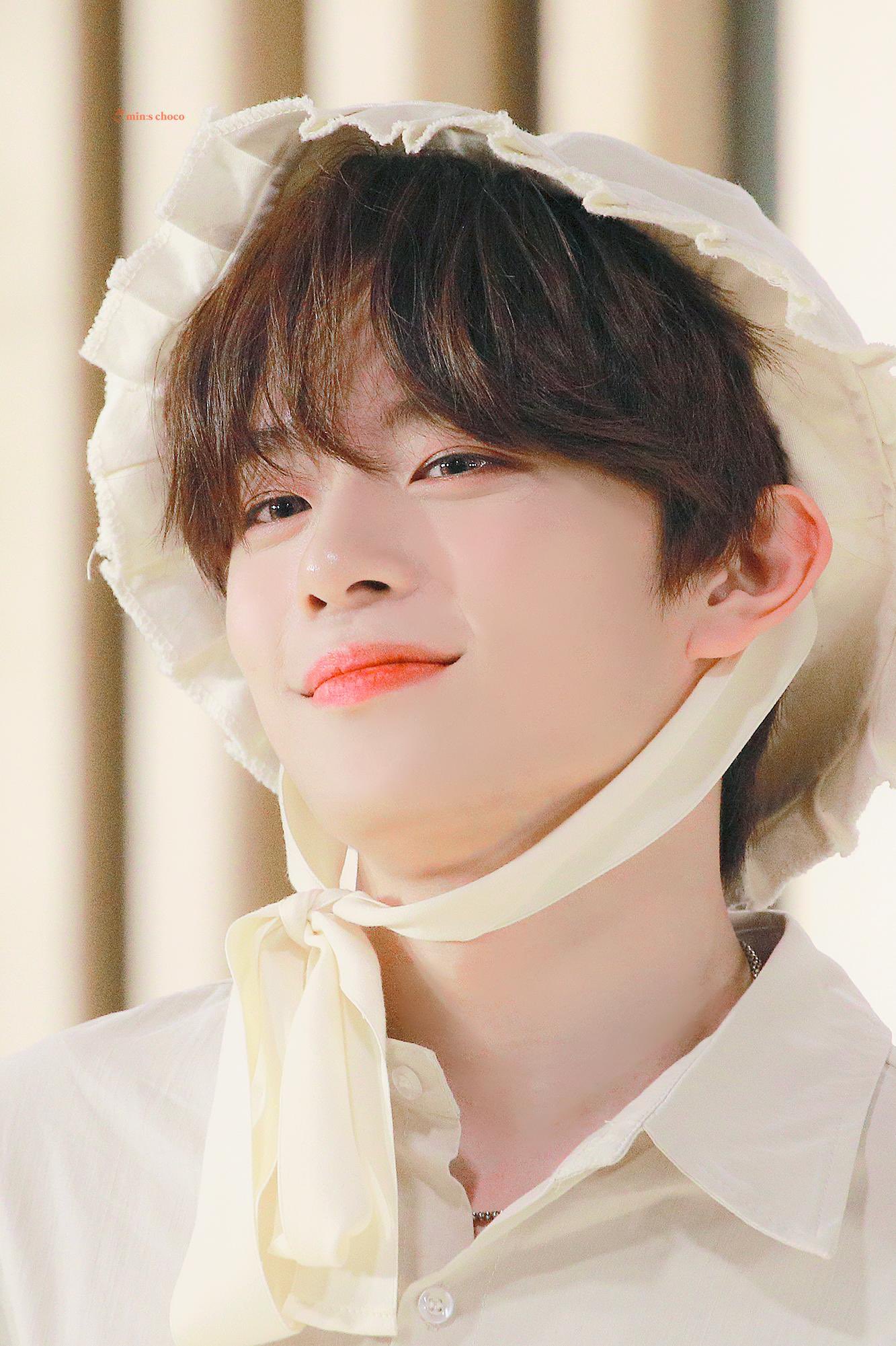 [잡담] ˗ˋˏ와ˎˊ˗ 근데 진짜 잘생기긴 잘생겼다.. | 인스티즈