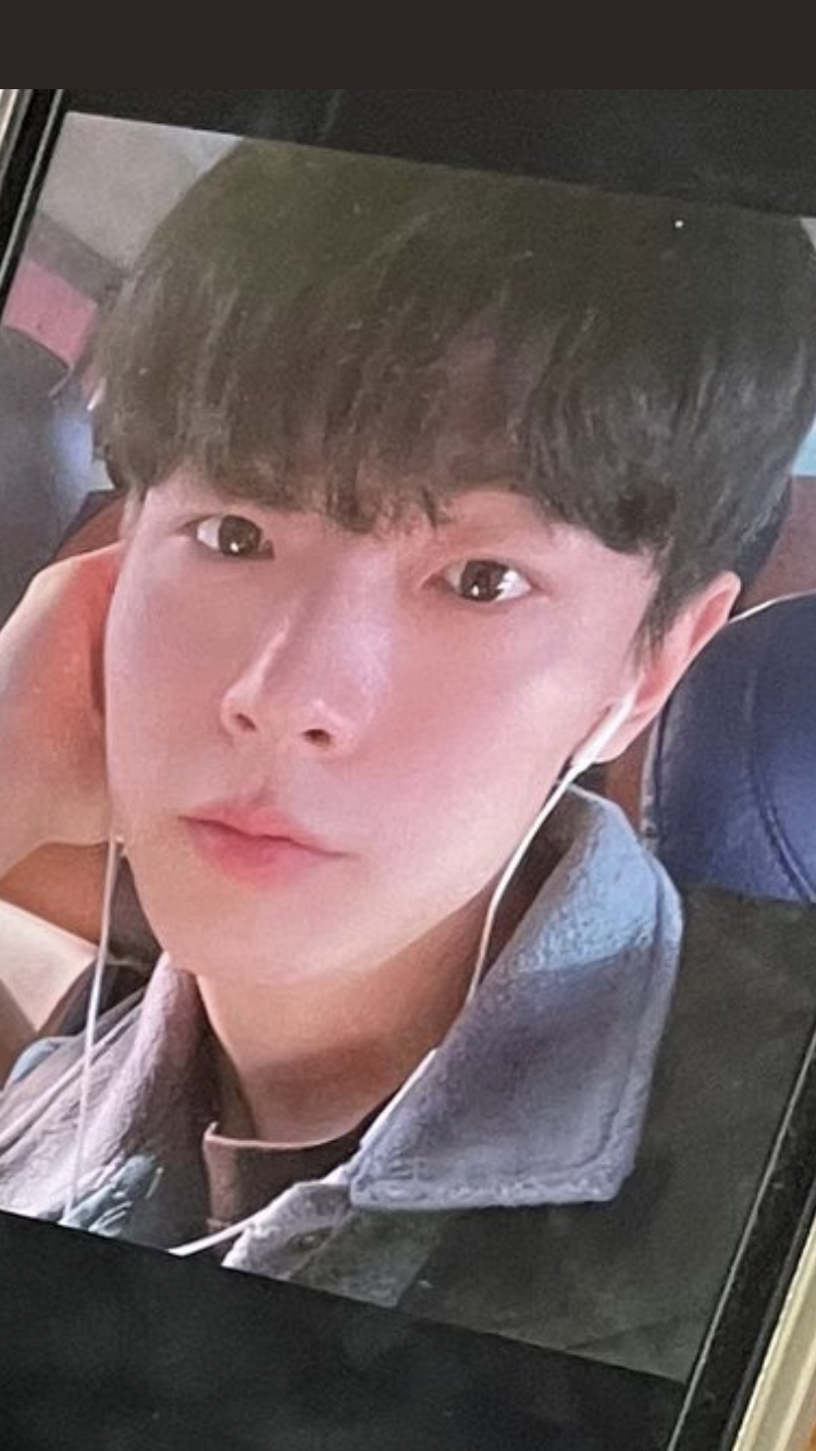 [잡담] 이 아이돌 누구양?? | 인스티즈