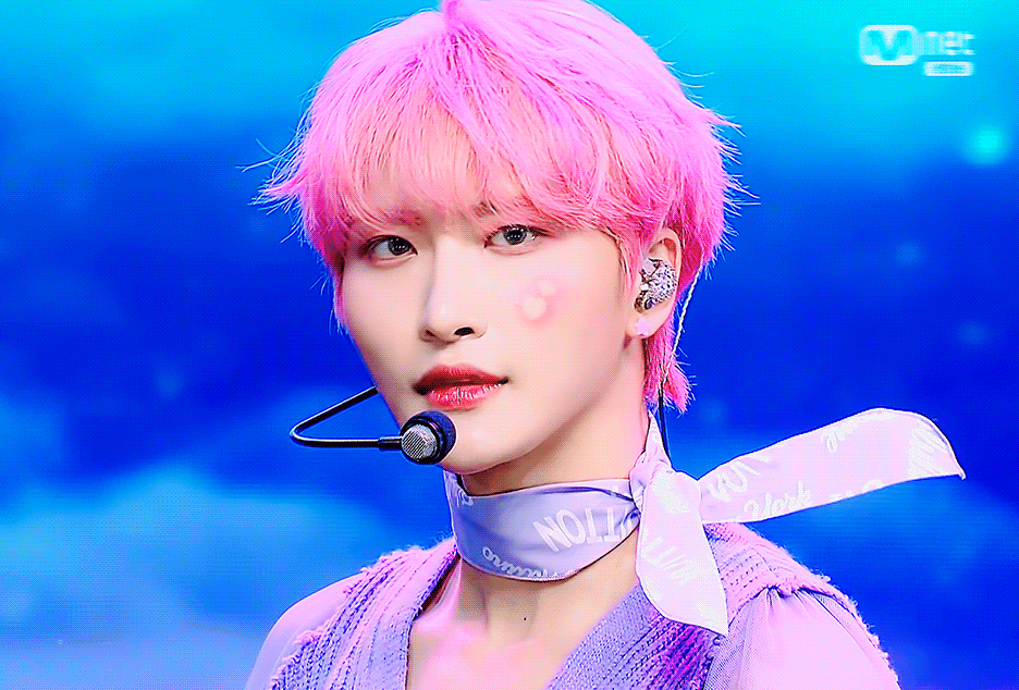 [잡담] 헤어스타일 하나로 알뜰살뜰하게 써먹는 거 너무 좋다 | 인스티즈