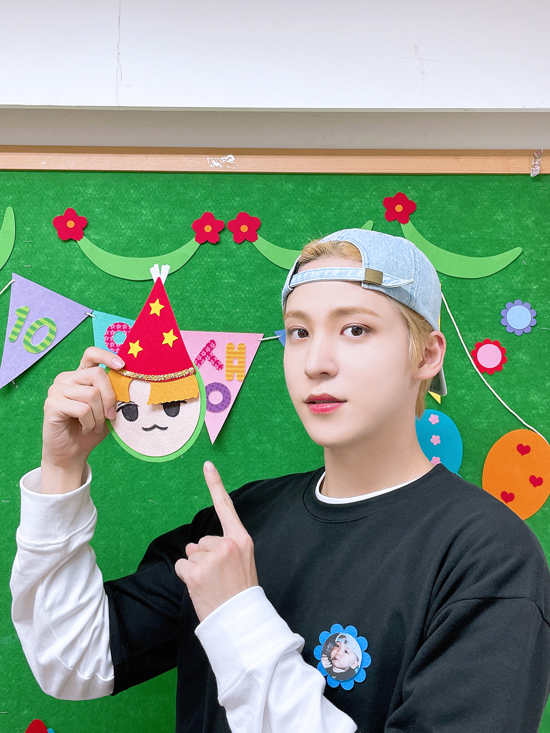 [잡담] 에이티즈 윤호 초중고 졸사 | 인스티즈